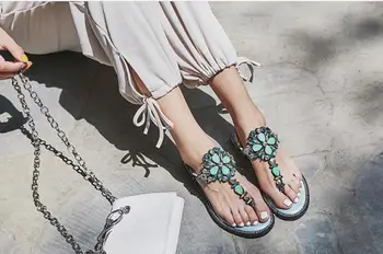 

Women`s summer Bohemia sandals women beach Rhinestone shoes T-strap thong flip flops comfortable peep toe shoes
