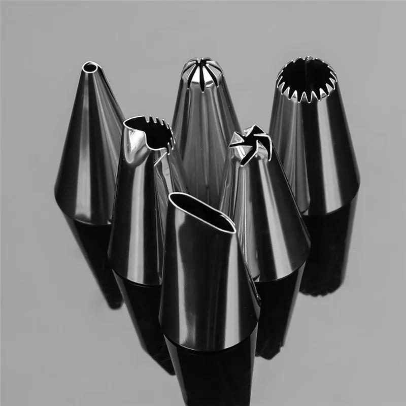 8 PCS/Set Silicone Kitchen Accessories Icing Piping Cream Pastry Bag + 6 Stainless Steel Nozzle Set DIY Cake Decorating Tips Set 8 PCS/Set Silicone Kitchen Accessories Icing Piping Cream Pastry Bag + 6 Stainless Steel Nozzle Set DIY Cake Decorating Tips Set