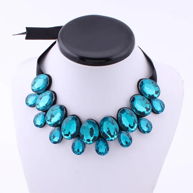 Gargantilla de cristal con diamantes de imitación para mujer, collar ajustable con forma de gota de agua ovalada, en 4 colores, para fiesta Gargantilla de cristal con diamantes de imitación para mujer, collar ajustable con forma de gota de agua ovalada, en 4 colores, para fiesta