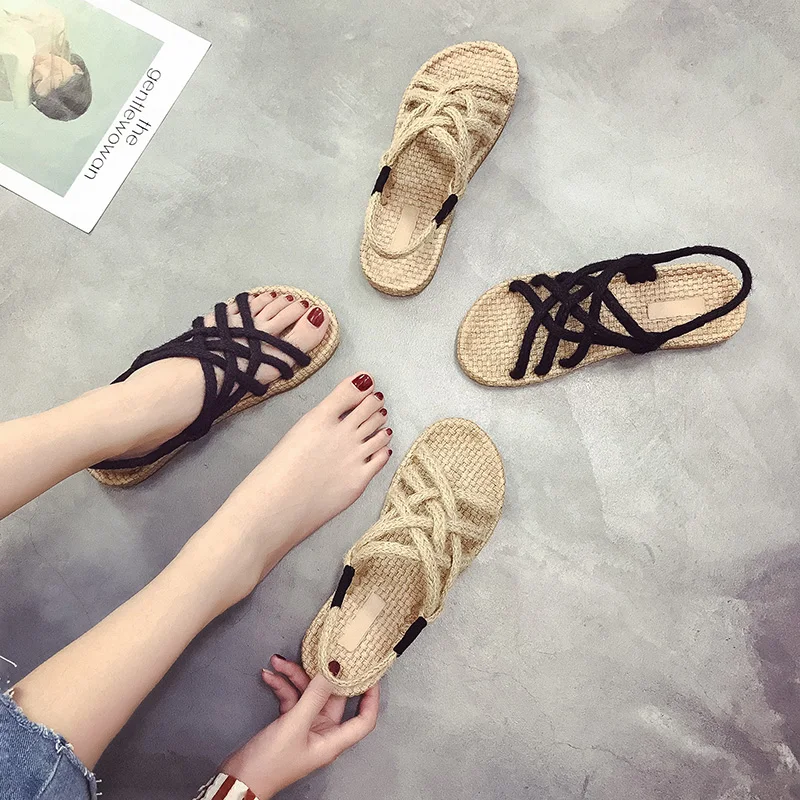 

Simple comfortable flat sandals 2019 new straw womens shoes hemp rope cross straps Roman womens sandals
