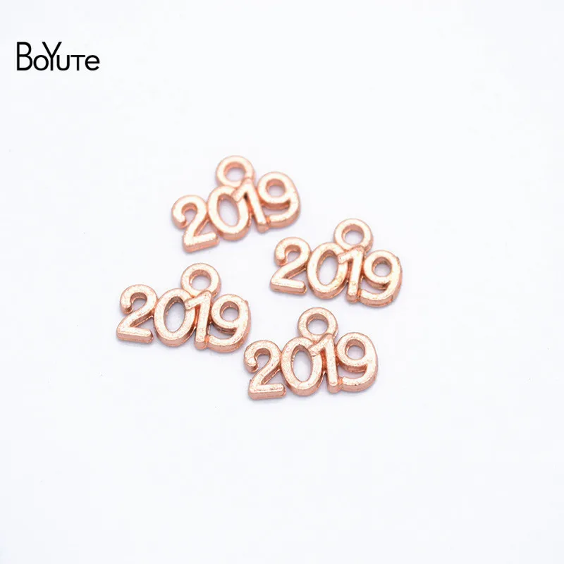 BoYuTe (100 PiecesLot) Metal Alloy 149MM 2019 2020 Year Souvenir Charms Pendant Diy Jewelry Accessories Wholesale 6 Colors (8)