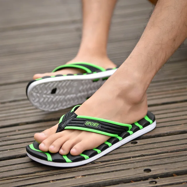 

High Quality Sandals Men Slippers Beach Shoes Summer Non-slip Flops Shoes casual outdoor Male Sandals