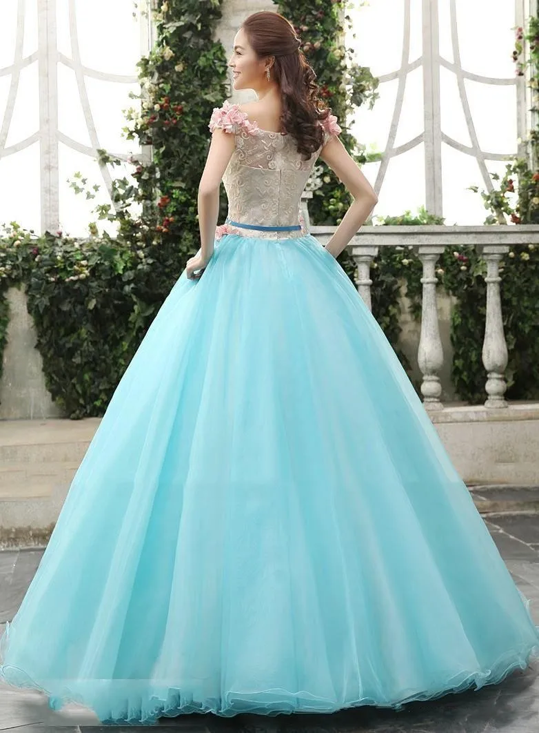 Готические бальные платья Quinceanera с коротким рукавом Каскадное сексуальное синее