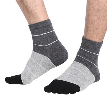 

1 Pair Men's Casual Five Fingers Toes Comfortable Soft Cotton Boat Socks