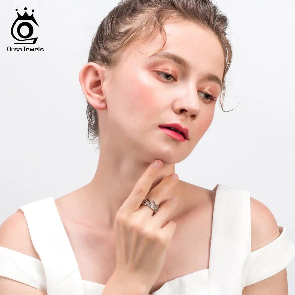 ORSA JEWELS, дизайн покера, медное кольцо для женщин в форме лопаты, кольцо с короной, Красный AAA CZ, стильные новые оригинальные ювелирные изделия, корейское кольцо OR196