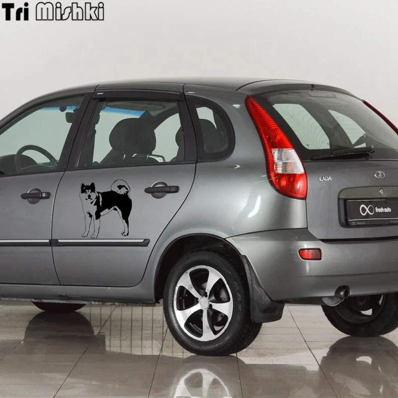 Tri Mishki HZX387# 16.9*15см american akita on board американская акита на борту виниловые наклейки