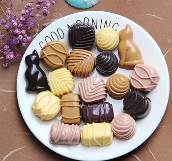 

100pcs/lot chocolate resin Kawaii DIY decoration Center Crafts, resin cabochon for phone Scrapbooking deco materials wholesale