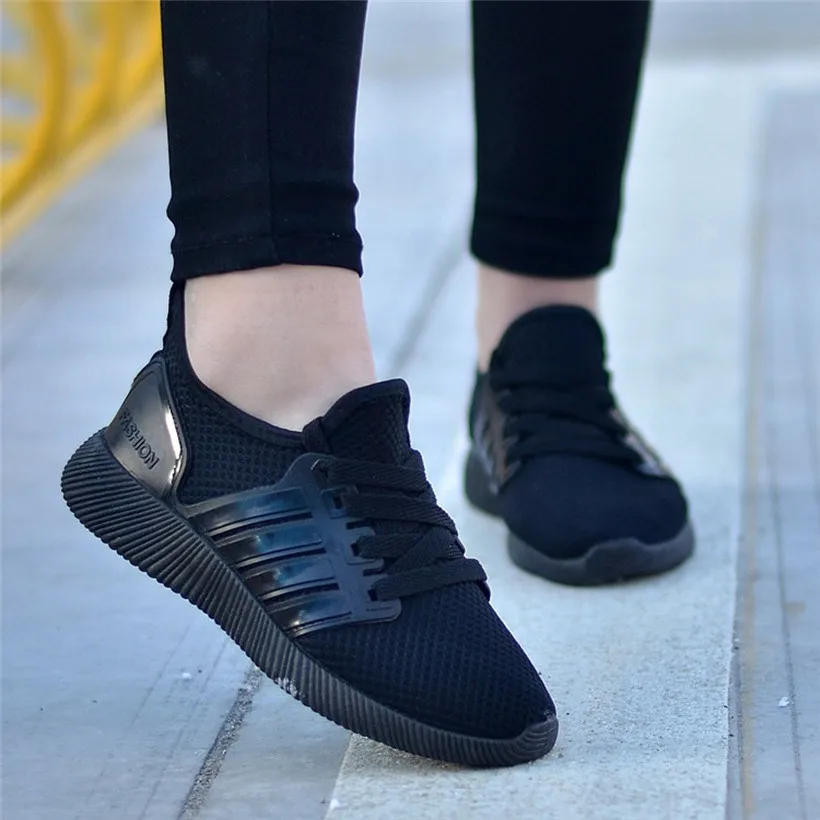 

Running Shoes For Men 2018 Outdoor Mesh Solid Breathable Man Sneakers Sports Shoes Lace-up Sneaker Zapatos De Hombre 0910
