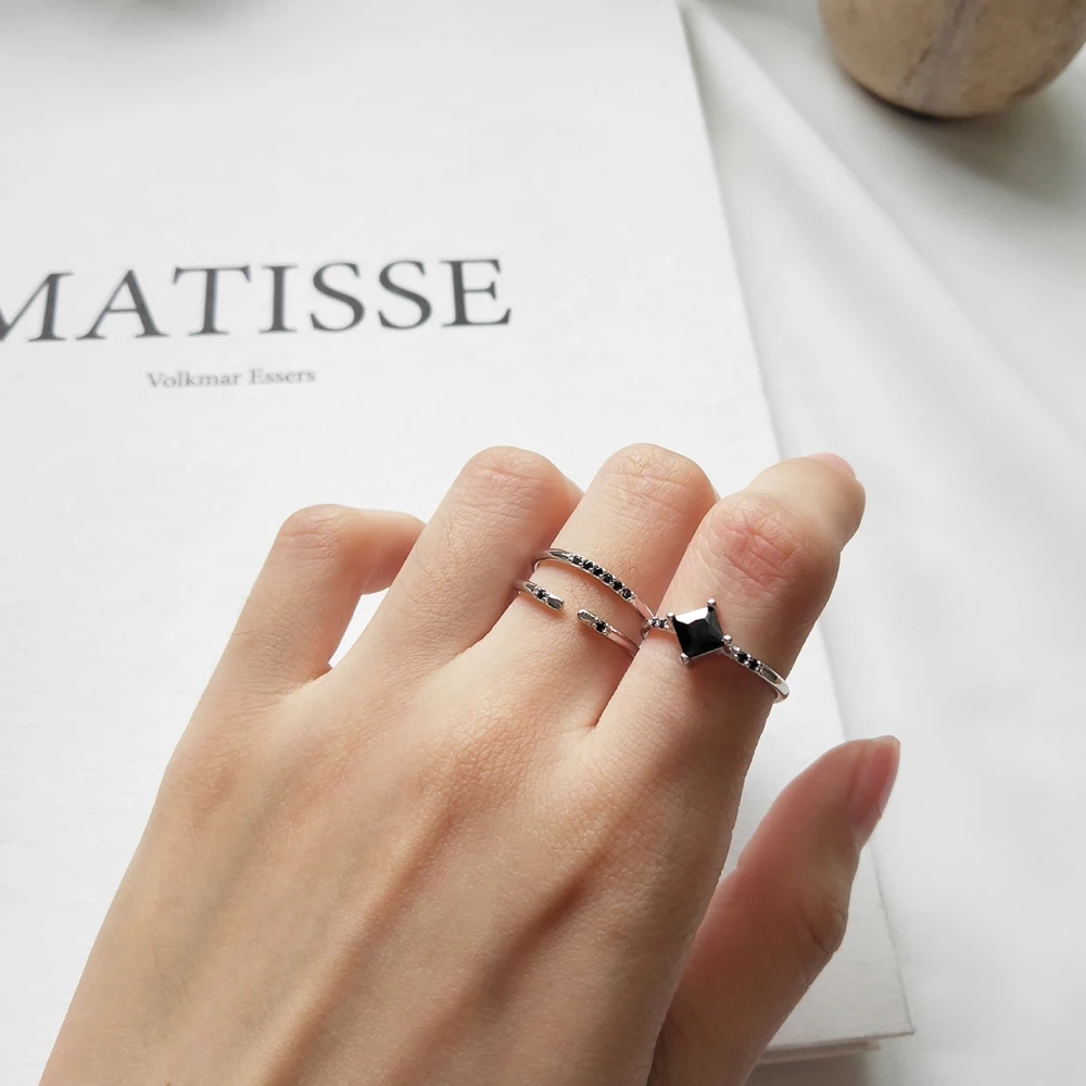 

Delicate 925 Sterling Silver Black Cubic Zirconia Stacking Ring Zircon Paved Crystal Stackable Solitaire Bridal Open Cuff Ring