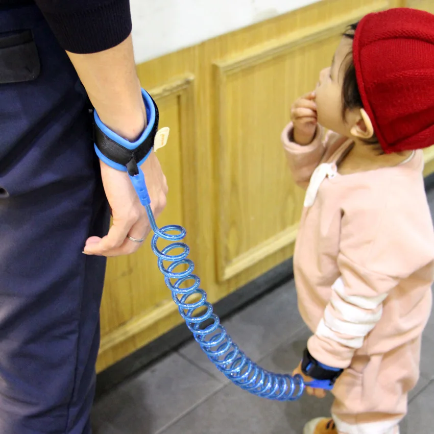 

6Pcs/LOT 1.5M Toddler Baby Kids Safety Harness Cut Continuously Child Leash Anti Lost Wrist Link Traction Rope Locktraction