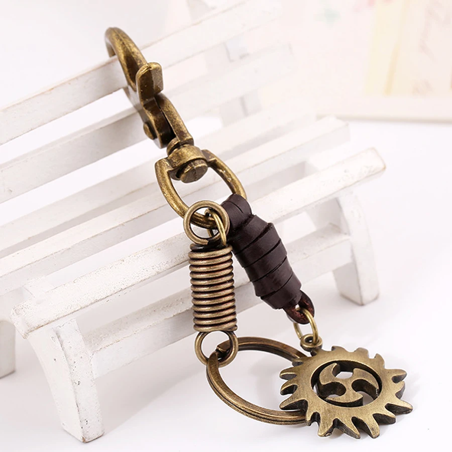 Creative Keyfob Alloy Bag Pendant Key Ring Vintage Punk Poker Leather Keychain Creative Keyfob Alloy Bag Pendant Key Ring Vintage Punk Poker Leather Keychain