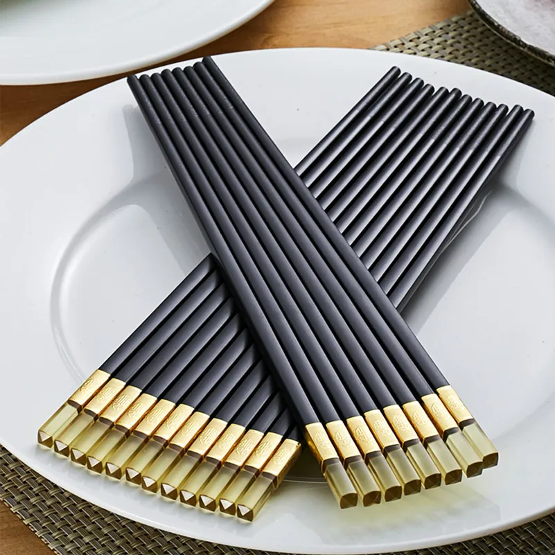 

Chopsticks 1 Pair Beautiful Black Chinese Chop sticks High Temperature Resistant Fiberglass Chopsticks Japanese Korean Food