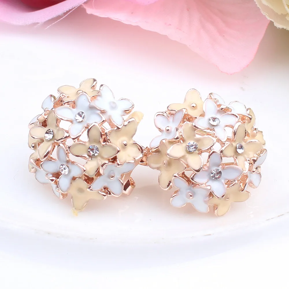 

2018 NEW Women Lady Crystal Rhinestone Leaf Flower Piercing Ear Stud Earrings Pink Fashion Party Statemet Bijoux Femme Jewelry