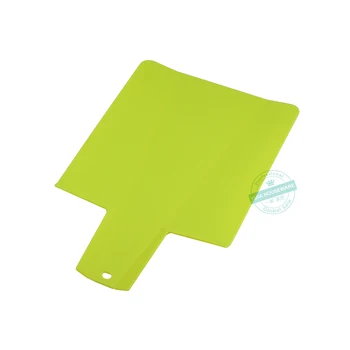 

Foldable Plastic Cutting Board 9.75-inch x 8.75-inch Chopping Board Kitchen Prep Mat with Non-Slip Feet 3.5-inch Handle , Green