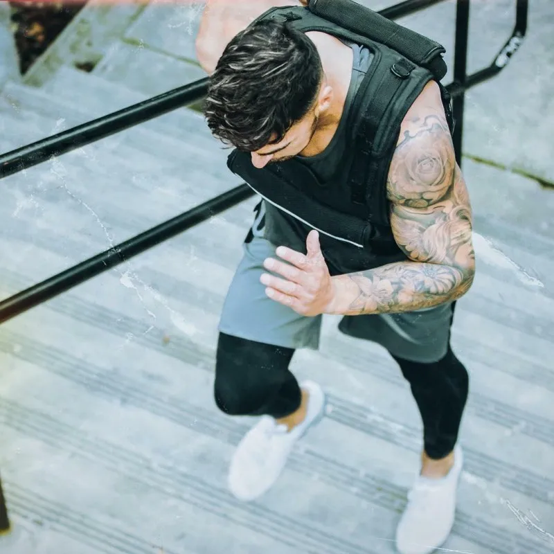 Мужские летние стильные спортивные шорты для фитнеса бодибилдинга спортивные модные быстросохнущие дышащие крутые брендовые короткие брюки