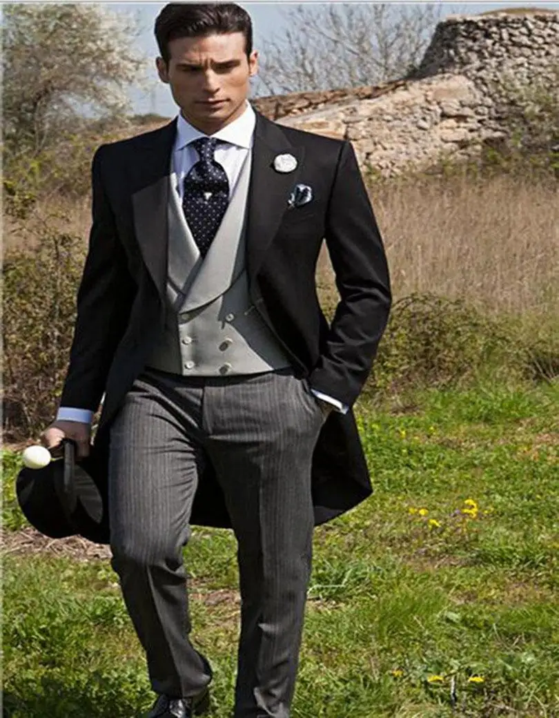 what shoes to wear with a morning suit