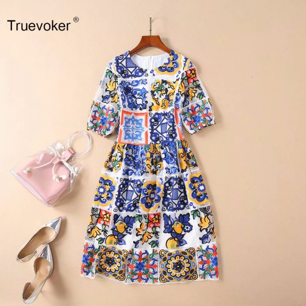 

Truevoker 2019 Summer Designer Dress Women's High Quality Short Sleeve Procelain Embroidery Resort Dress Lace Robe Femme Ete