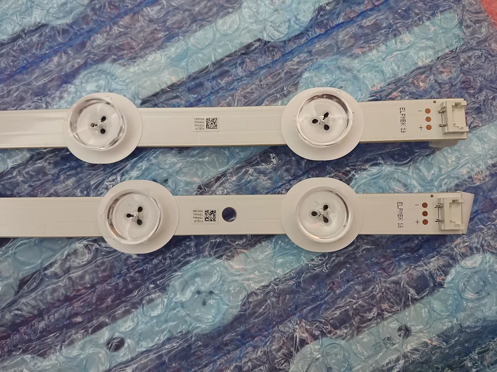 New 2 PCS(1*R 1*L) LED backlight strip for LG TV 60LN5600 60LA620S