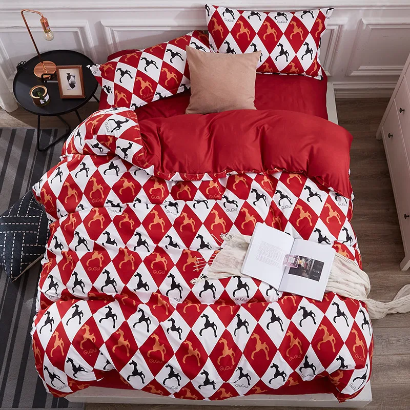

Cartoon Red Pony Pattern Bedding Set Superfine Fiber Winter Thickening Bed Linens 4Pcs Duvet Cover Set Bed Sheet Duvet Cover