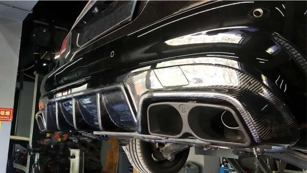 Углеродное волокно W212 задний бампер диффузор спойлер для Benz W212 E63 AMG