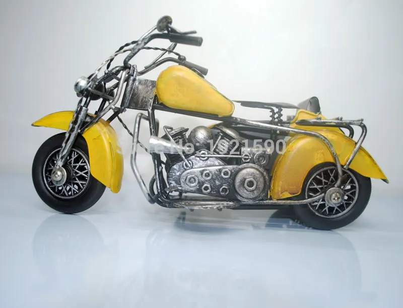 Vintage Motor Tricycle yellow (11)