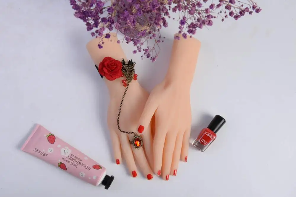 

Fashionable Sexy Lifelike Hand Mannequin Female Silicone Realistic Manican Hand For Display