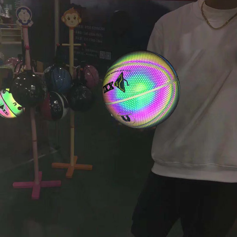 Online Luminous Basketball Nacht Spiel Straße PU Glowing Regenbogen Licht Kinder Ausbildung Werkzeug Straße Basketball Zeigen Kinder Trainning