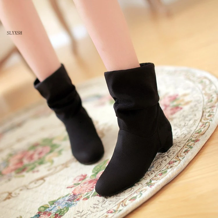 

New autumn and winter velvet boots scrub women's boots shoes spring boots female cotton boots low thick shoes