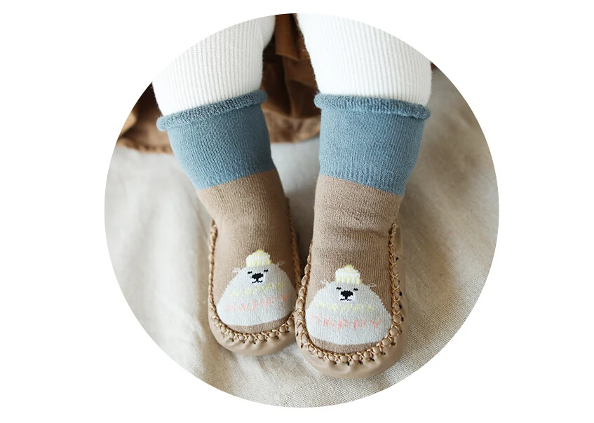 Обувь для новорожденных; Милые Короткие Носки с рисунком животных для маленьких девочек и мальчиков; тапочки для маленьких детей; обувь с героями мультфильмов; носки-тапочки; Возраст 0-36 месяцев