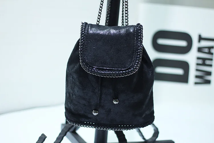 3645814283_735977608