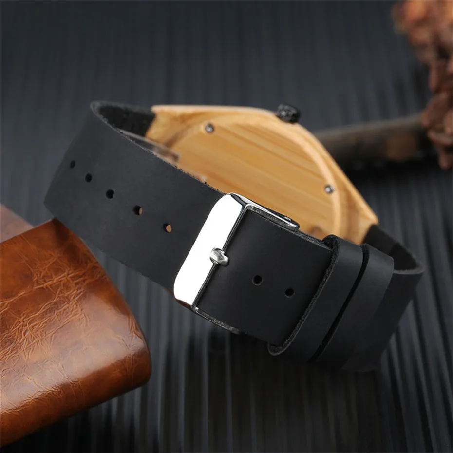 Casual Modern Black World Map Handmade Carving Brown Men Bamboo Quartz Watch Genuine Leather Watch Band Creative Sport Gift (5)