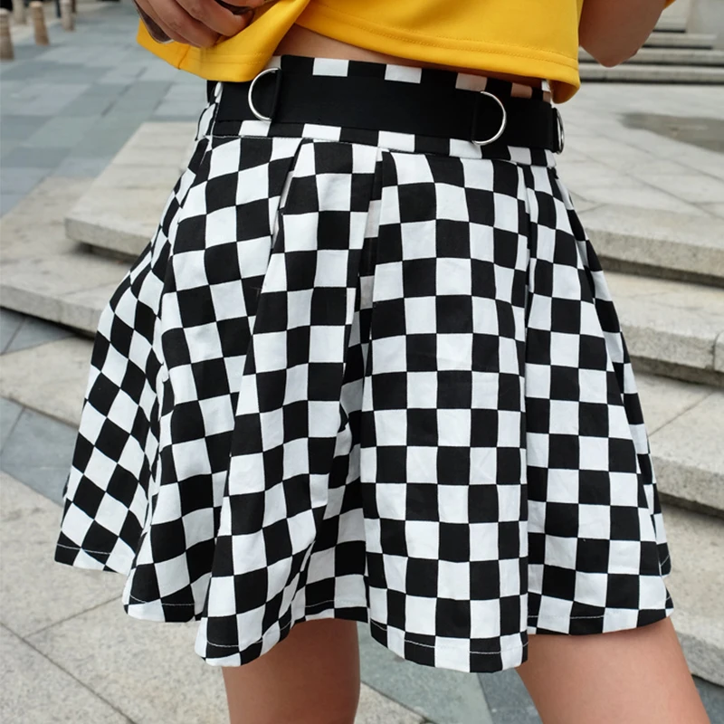 

Sexy Black White Plaid Mini Skirts Women Casual Loose A-line Skirts Summer Streetwear Vintage Fashion Wild Skirts For Ladies New