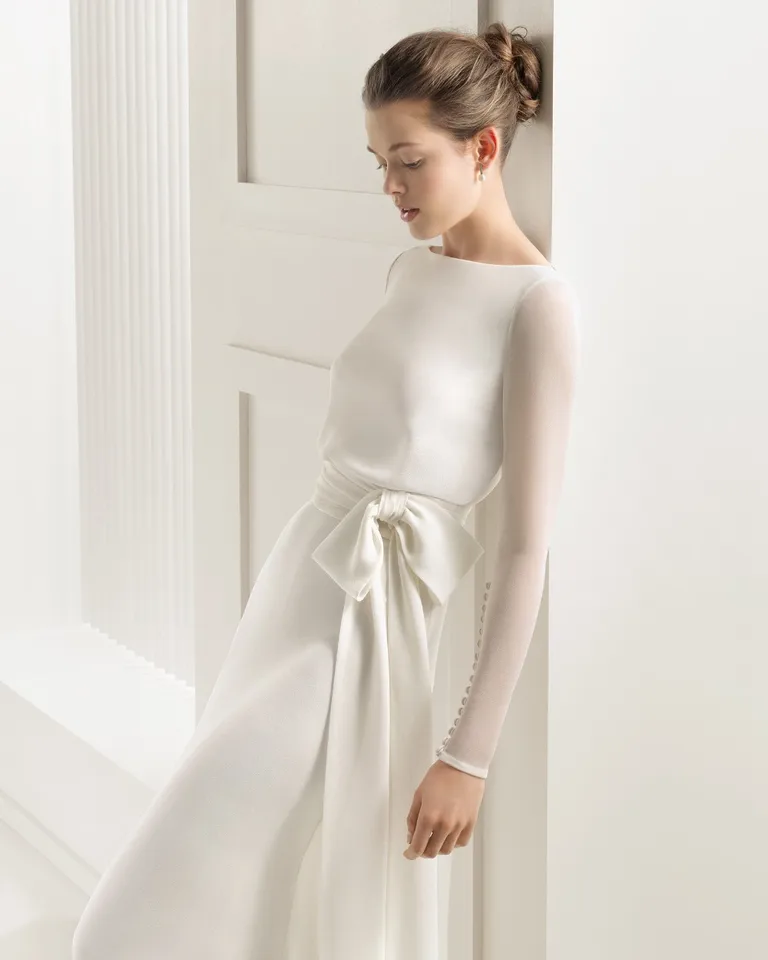 plain chiffon wedding dress