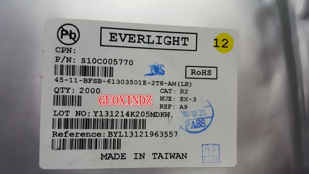 Everlight СИД Подсветка 0.1 Вт 3 В 3020 холодный белый Тетрадь/Планшеты Применение 45-11-bfsb-61303501e-2t8-am(LR