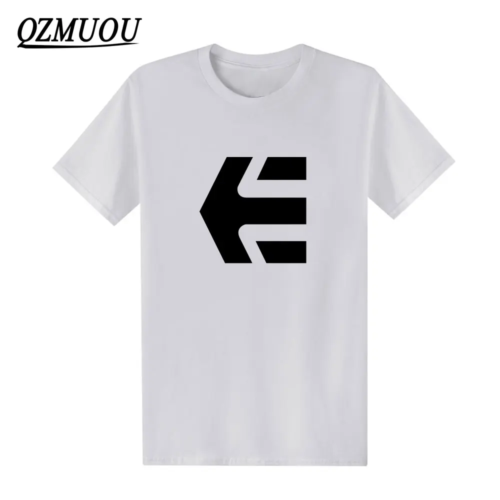 2018 moda Skateboard marca emérica hombres Camisetas cuello redondo de algodón de manga corta Camisetas diseño elegante cool camiseta 2018 moda Skateboard marca emérica hombres Camisetas cuello redondo de algodón de manga corta Camisetas diseño elegante cool camiseta