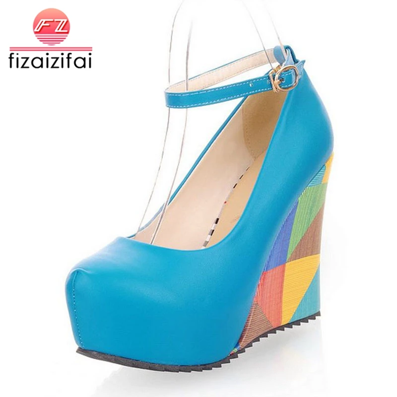 wedge platform pumps