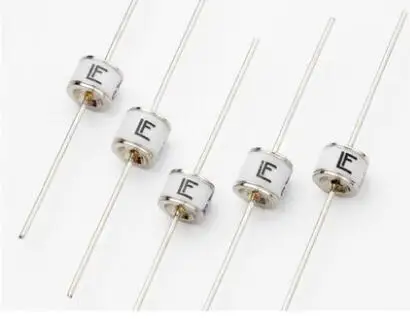 Free Shipping 20pcs/LOT Ceramic gas discharge tube lightning CG31.3L 2 Ge feet 1300V LF | Обустройство дома