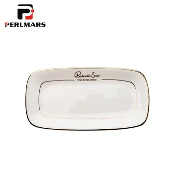 

Brief Gold Border Bone china Small Dish Furnishing Tableware European Pastry Plate Handmade Ceramic Fruit Mini Saucers Gifts