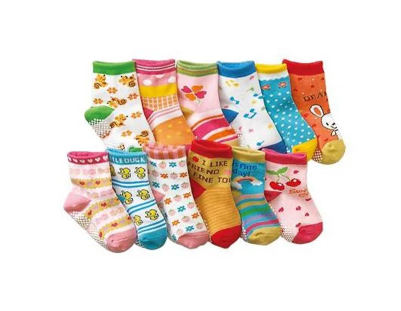 носочки детские. детские носки на 10 лет. носки противоскользящие. модные носки для мальчиков. розовые носочки для новорожденных.