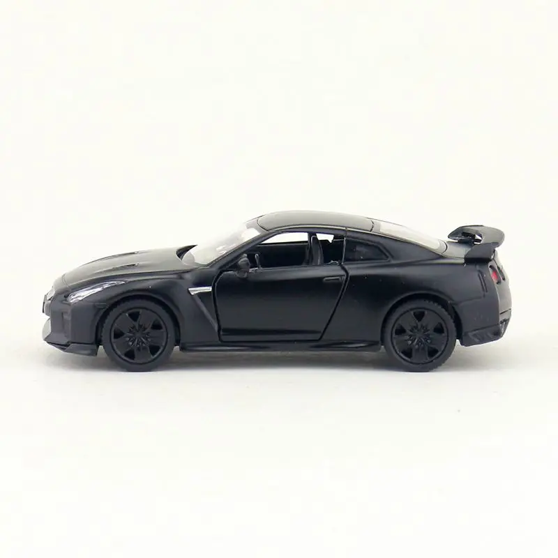 GT-R  (4)