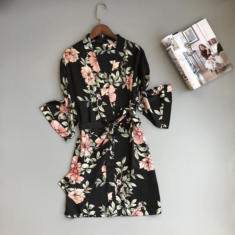 Атласное кимоно 2018 Новое поступление халаты для женщин печати невесты Халаты сексуальные пижамы ночная рубашка ночная сорочка Плюс Размер