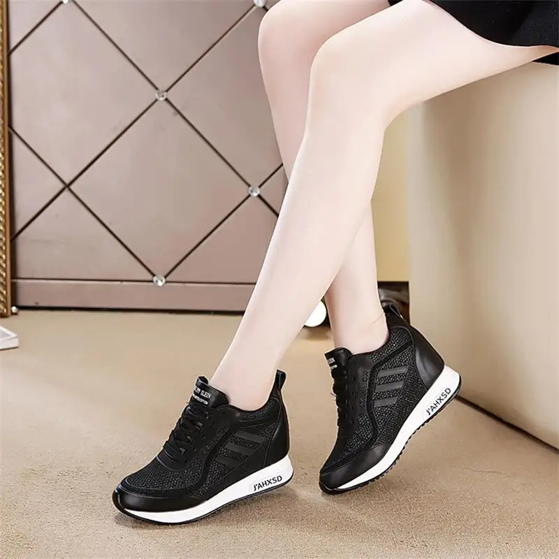 XAXBXC/ г.; Летние кожаные сетчатые дышащие туфли на платформе, визуально увеличивающие рост; повседневные женские кроссовки на высоком каблуке; Mujer; Вулканизированная обувь