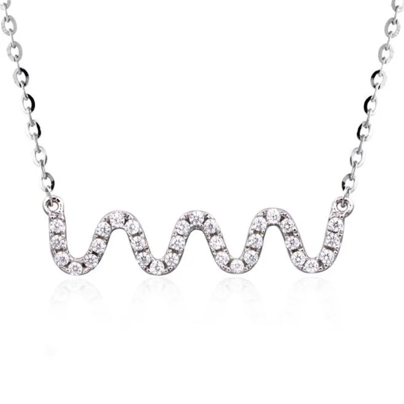 18K Gold Wave Necklace
