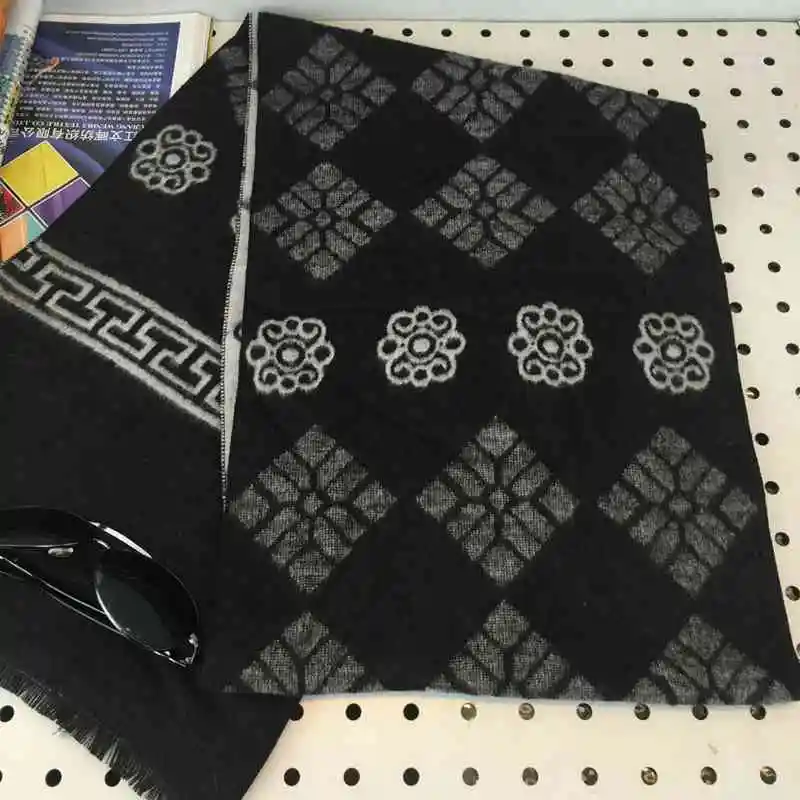 2016 Chic Brand Cashmere Scarf Men Geometric Patchwork Echarpe Design Winter font b Tartan b font