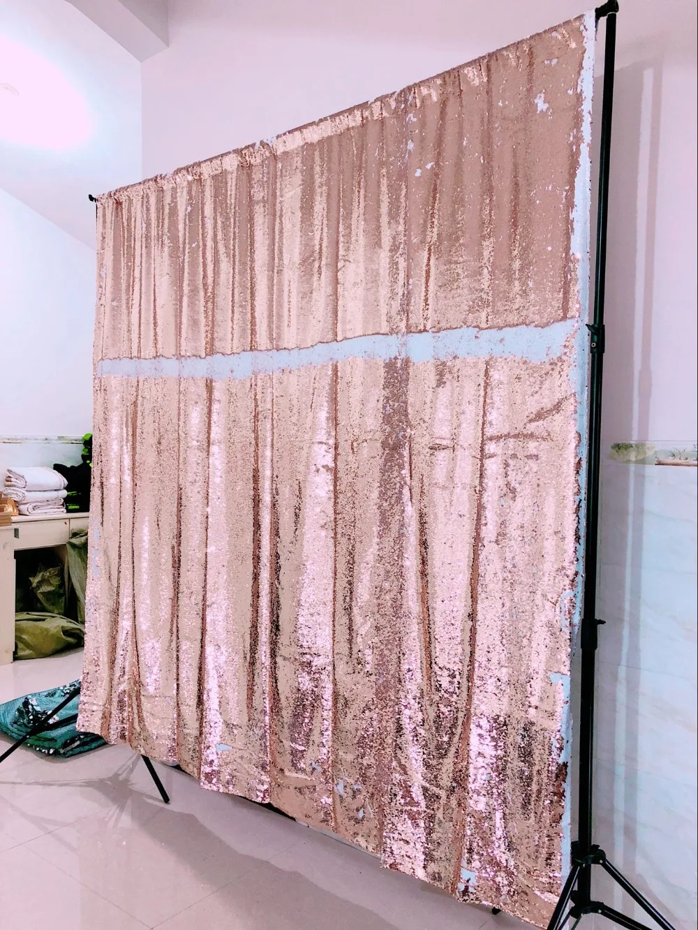hot sale 8ft Reversible rose gold white 3mm mermaid sequin backdrop for salein Party Backdrops