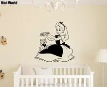 Mundo loco-País de Las Maravillas de La Muchacha y Gato Juego Arte Pegatinas de Pared Tatuajes de Pared En Casa Decoración Extraíble Pared Decoración de la Habitación pegatinas