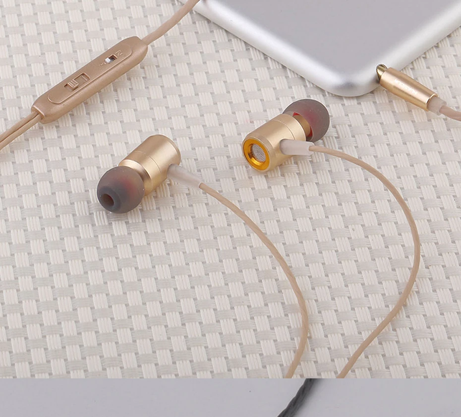 Headset- (18)