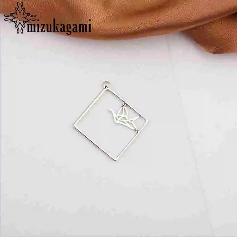 US9PL[RX79(T~8MC@7C60%I