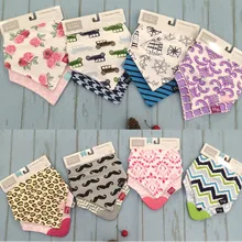 Luvable friends Детские нагрудники 2 шт./упак. красивое платье для маленьких девочек Детские Бандана для мальчика слюни нагрудники