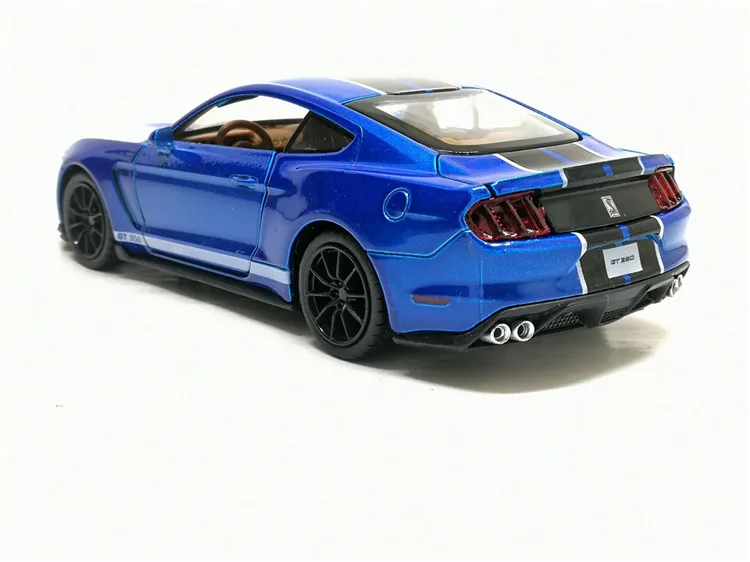 1/32 SHELBY GT350 спортивный автомобиль, игрушечный автомобиль, модель автомобиля из сплава, оттягивающий назад автомобиль, настоящая Лицензионная коллекция, детские игрушки, подарок